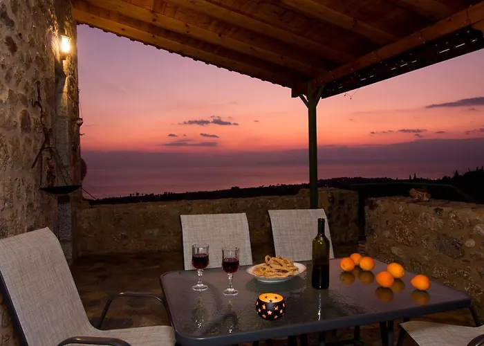 Stavroulas Stone House In Rigklia, Messinia