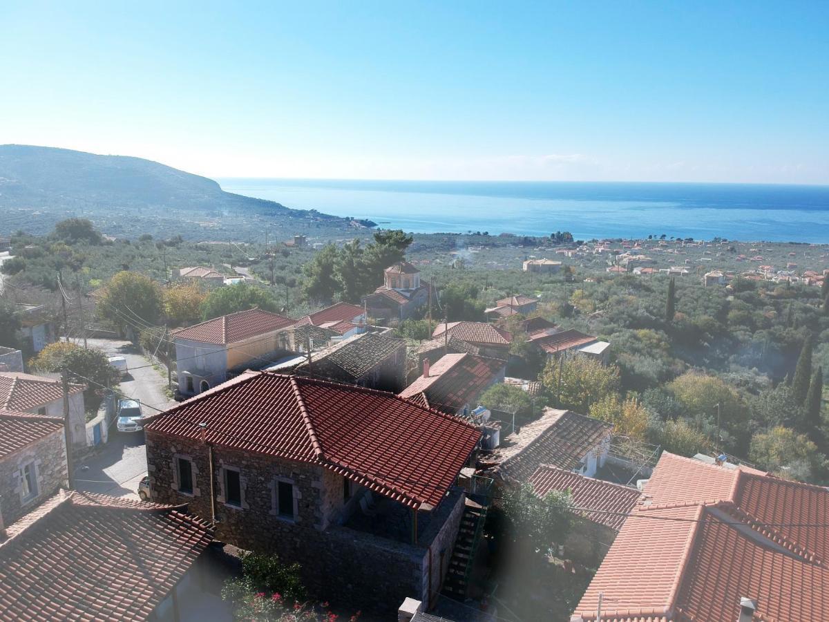 Stavroulas Stone House In Rigklia, Messinia Apartment *