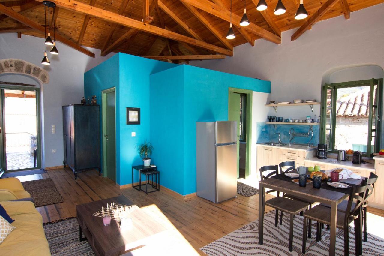Apartment Stavroulas Stone House In Rigklia, Messinia Riglia