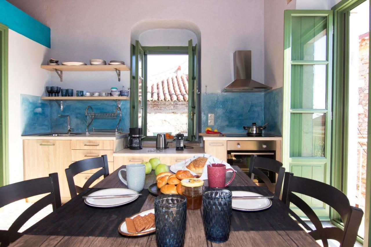Stavroulas Stone House In Rigklia, Messinia Apartment